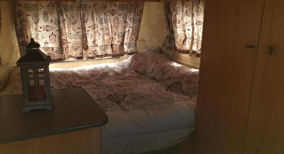 Ecuries Leseigneur - Camping Insolites Bolleville  Exterior foto
